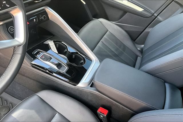 Used 2025 Audi Q5 Premium w/ Convenience Package AWD/4WD image 14