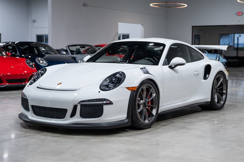 Used 2016 Porsche 911 GT3 RS RWD image 10