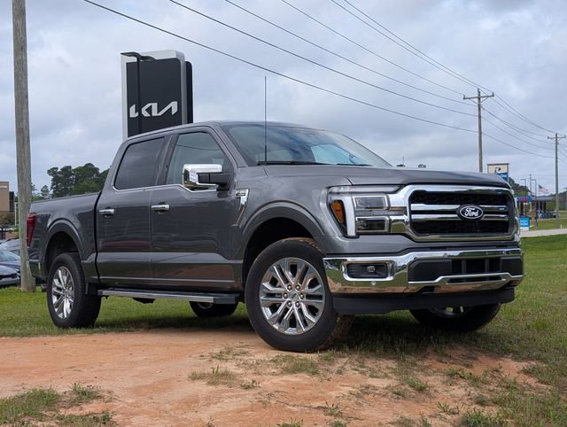 Used 2025 Ford F150 Lariat w/ Equipment Group 501A Mid image 1
