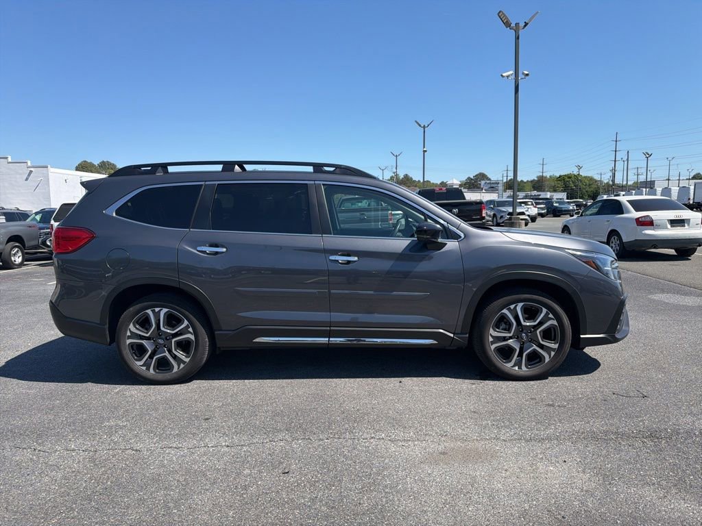 Used 2024 Subaru Ascent Touring AWD/4WD image 6