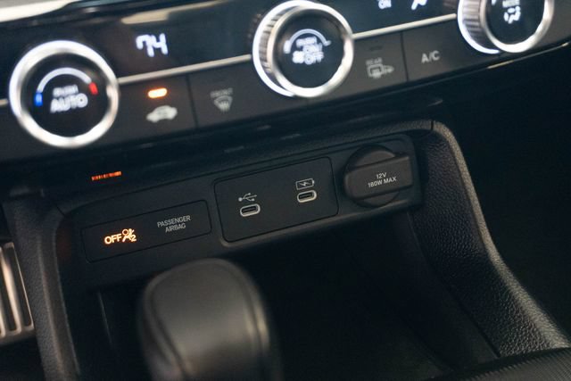 Used 2025 Honda Civic Sport image 25
