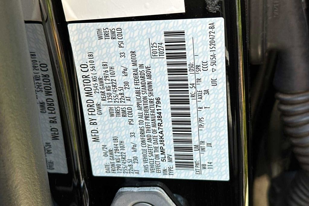 Used 2024 Lincoln Nautilus Reserve w/ Equipment Group 202A image 35