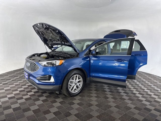 Used 2024 Ford Edge SEL image 10
