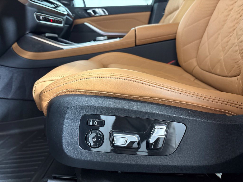 Certified 2023 BMW X7 xDrive40i w/ Executive Package AWD/4WD image 28