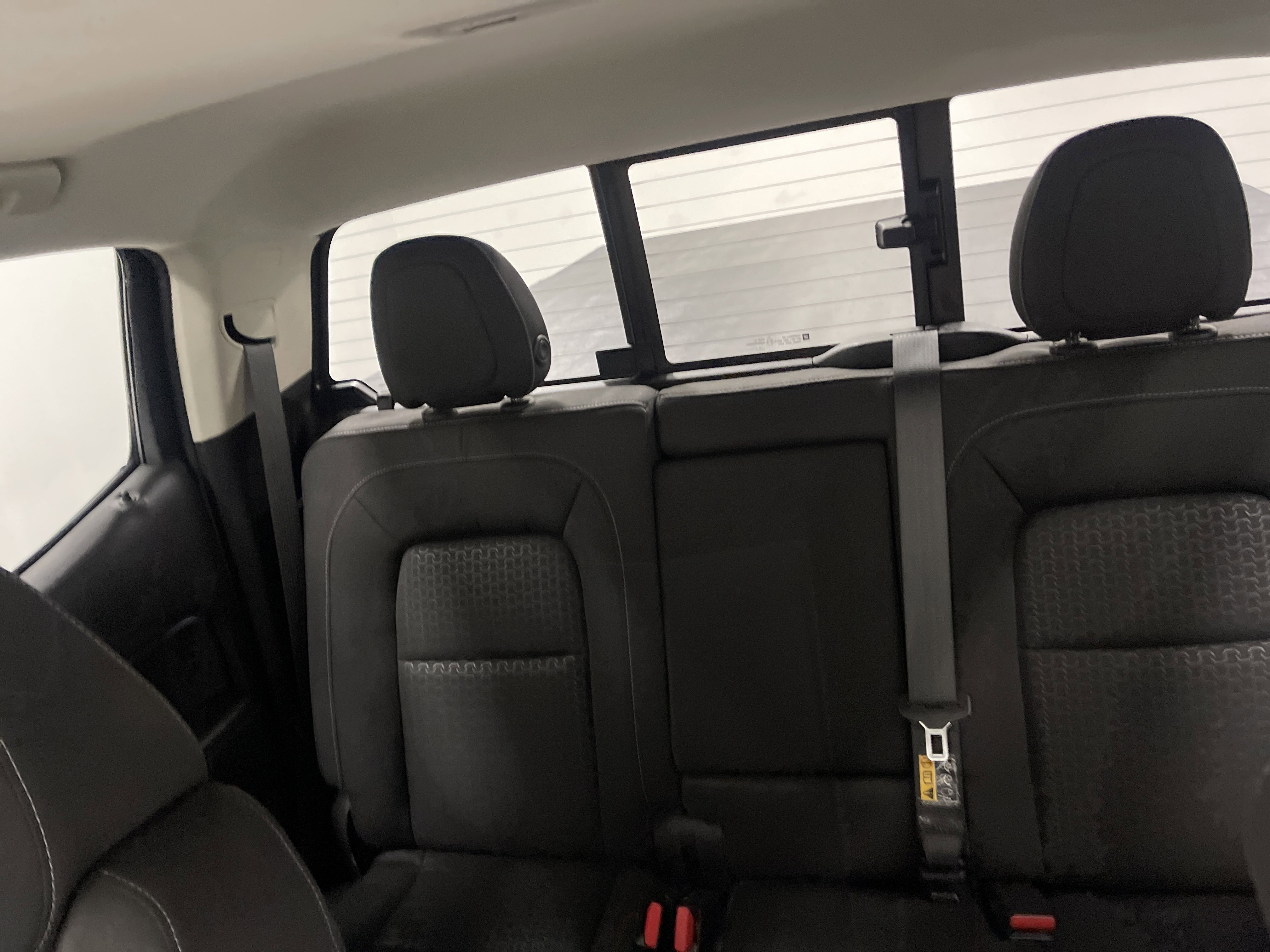 Used 2016 GMC Canyon SLE w/ SLE Convenience Package image 11