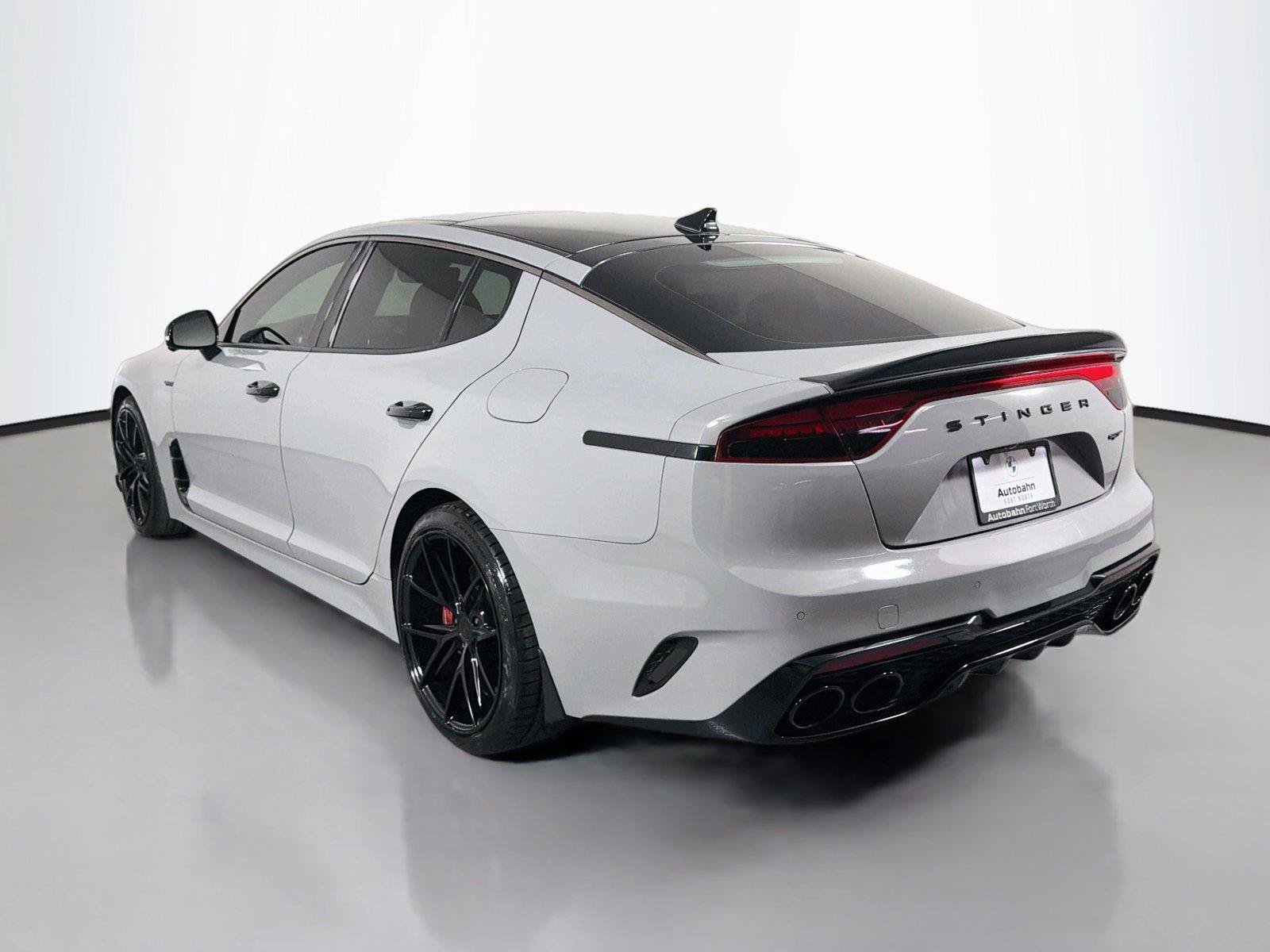 Used 2023 Kia Stinger GT2 AWD/4WD image 7