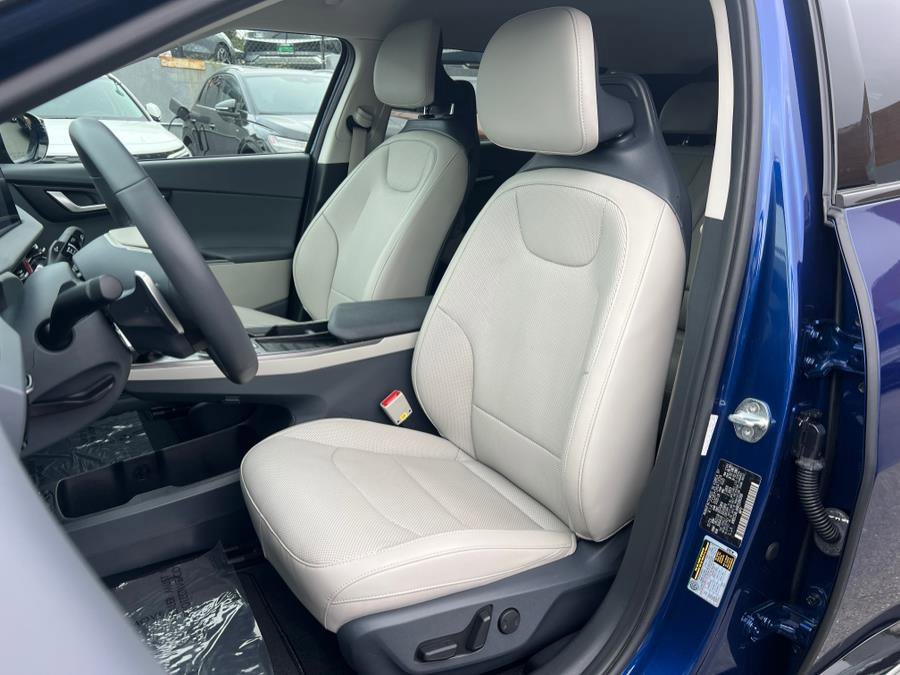 Used 2024 Kia EV6 Wind image 21