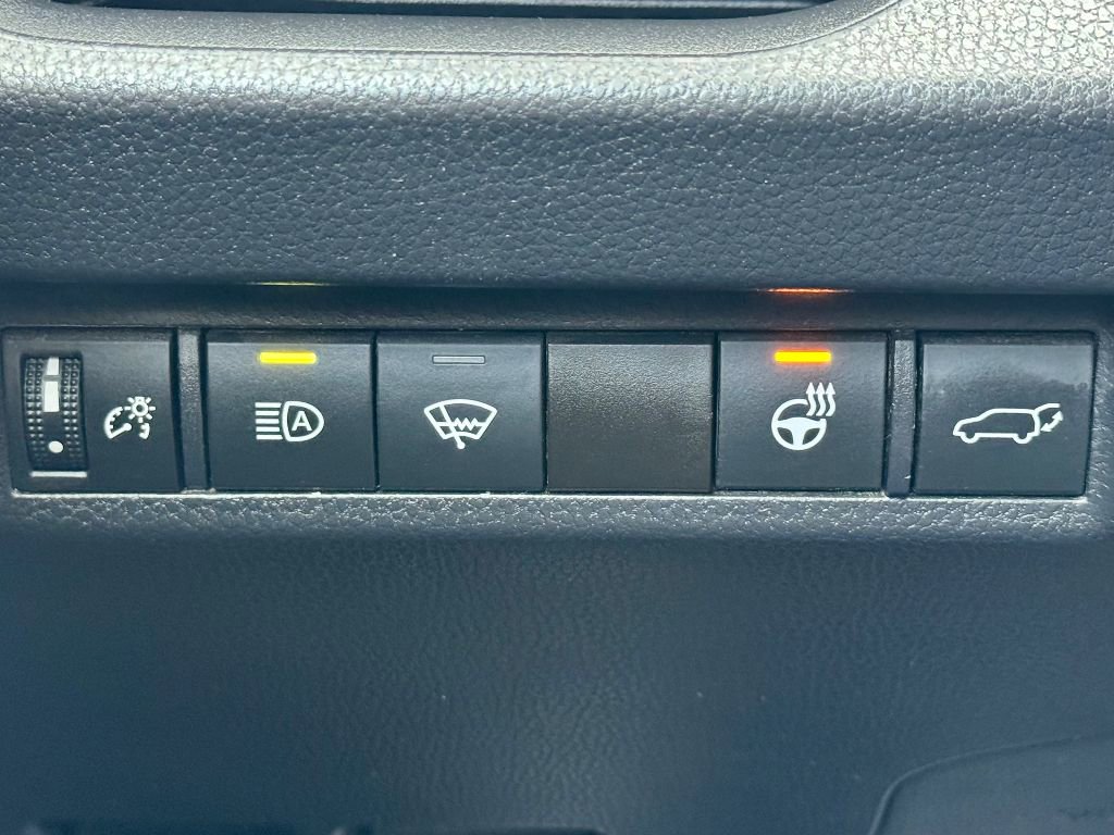 Used 2022 Toyota RAV4 TRD Off-Road image 10