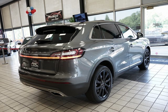 Used 2022 Lincoln Nautilus Reserve w/ Monochromatic Package image 17
