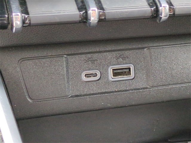 Certified 2023 Chevrolet Colorado Z71 w/ Z71 Convenience Package 2 image 26