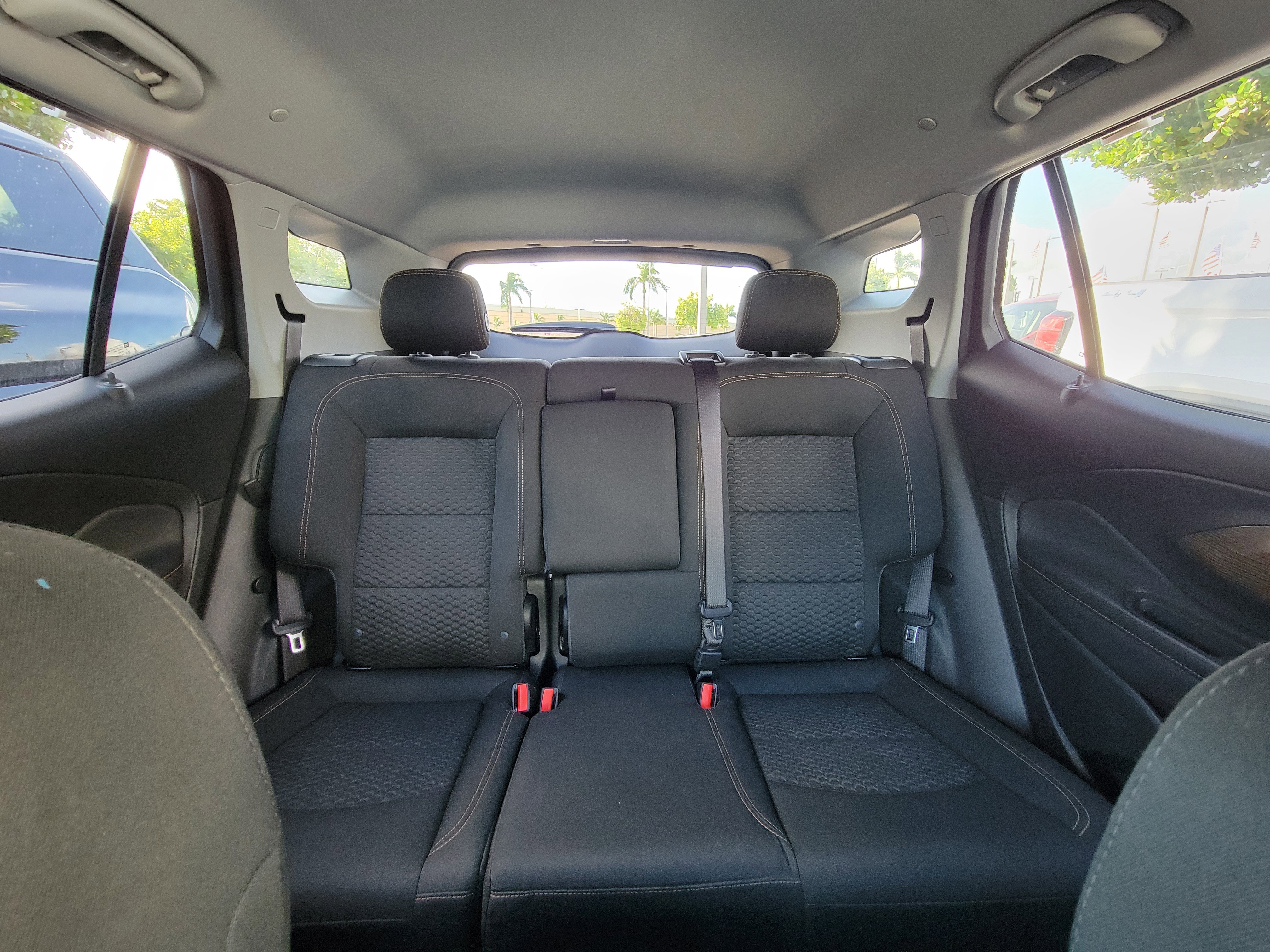 Used 2020 GMC Terrain SLE image 13