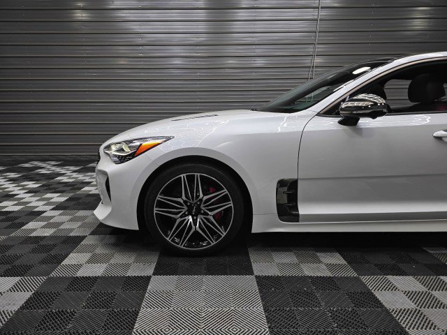 Used 2022 Kia Stinger GT2 image 44