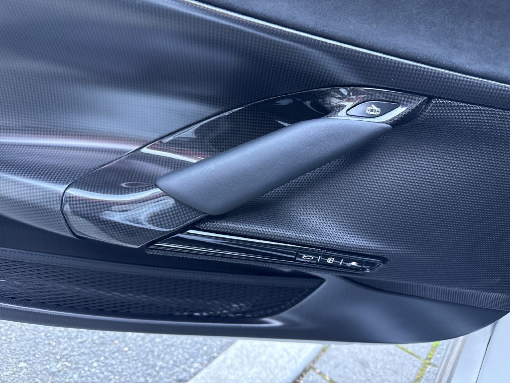 Certified 2022 Ferrari SF90 Stradale AWD/4WD image 13