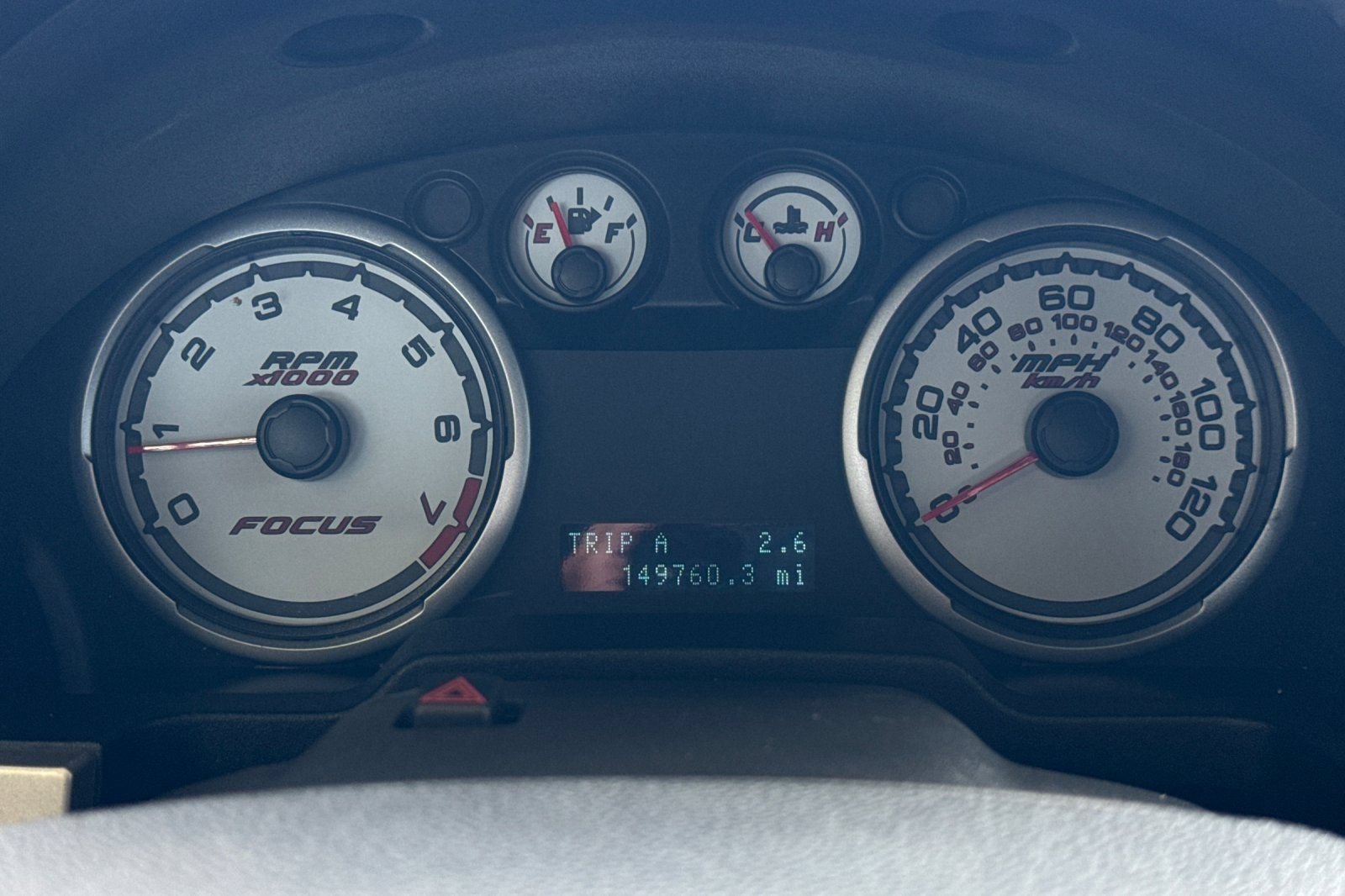 Used 2010 Ford Focus SEL FWD image 21