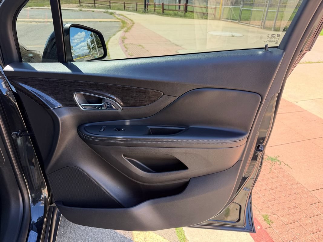 Used 2015 Buick Encore Leather AWD/4WD image 24