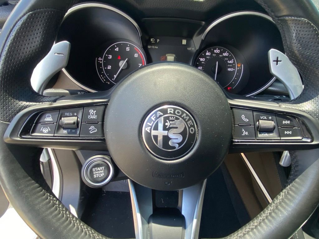 Used 2022 Alfa Romeo Stelvio Veloce AWD/4WD image 18