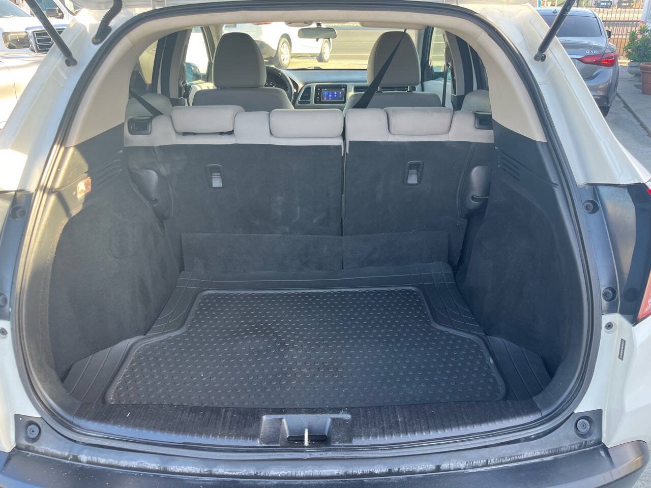 Used 2016 Honda HR-V EX image 20
