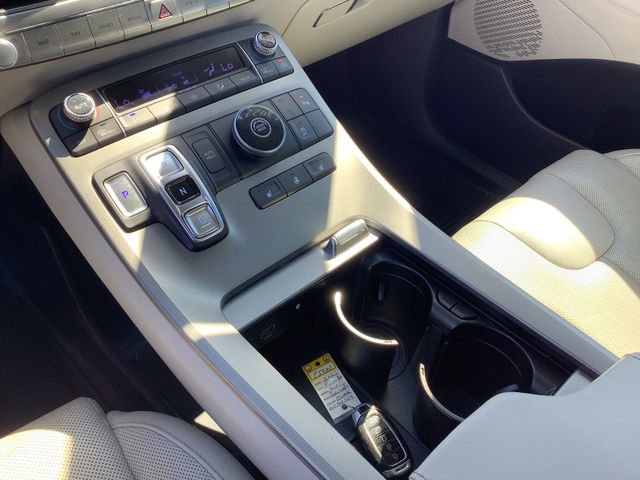 Used 2022 Hyundai Palisade SEL w/ Premium Package image 18