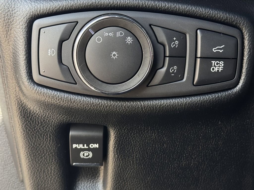 Used 2020 Lincoln Nautilus Reserve image 21