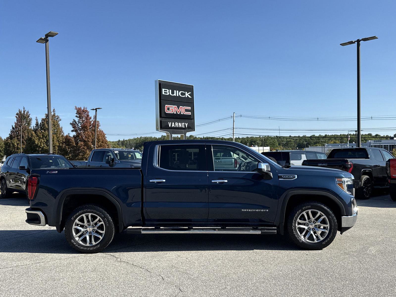 Used 2021 GMC Sierra 1500 SLT w/ SLT Premium Package image 5
