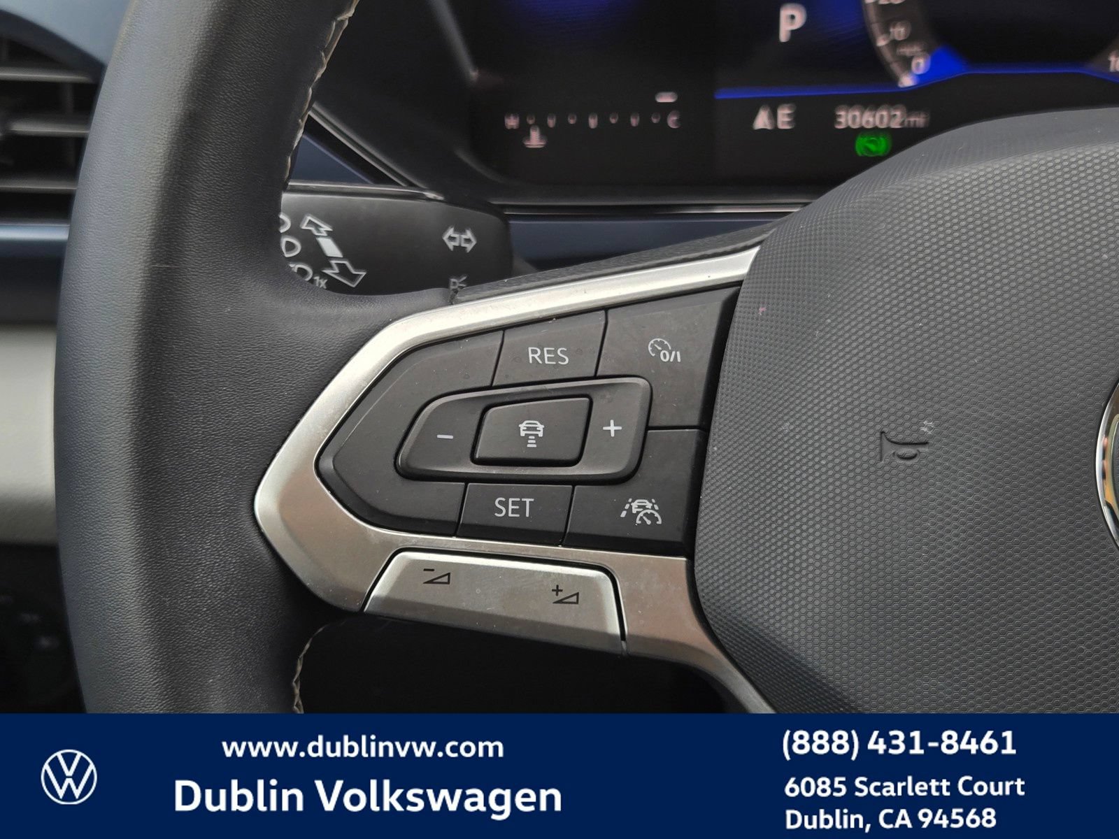 Certified 2023 Volkswagen Taos SE w/ Panoramic Sunroof Package FWD image 22