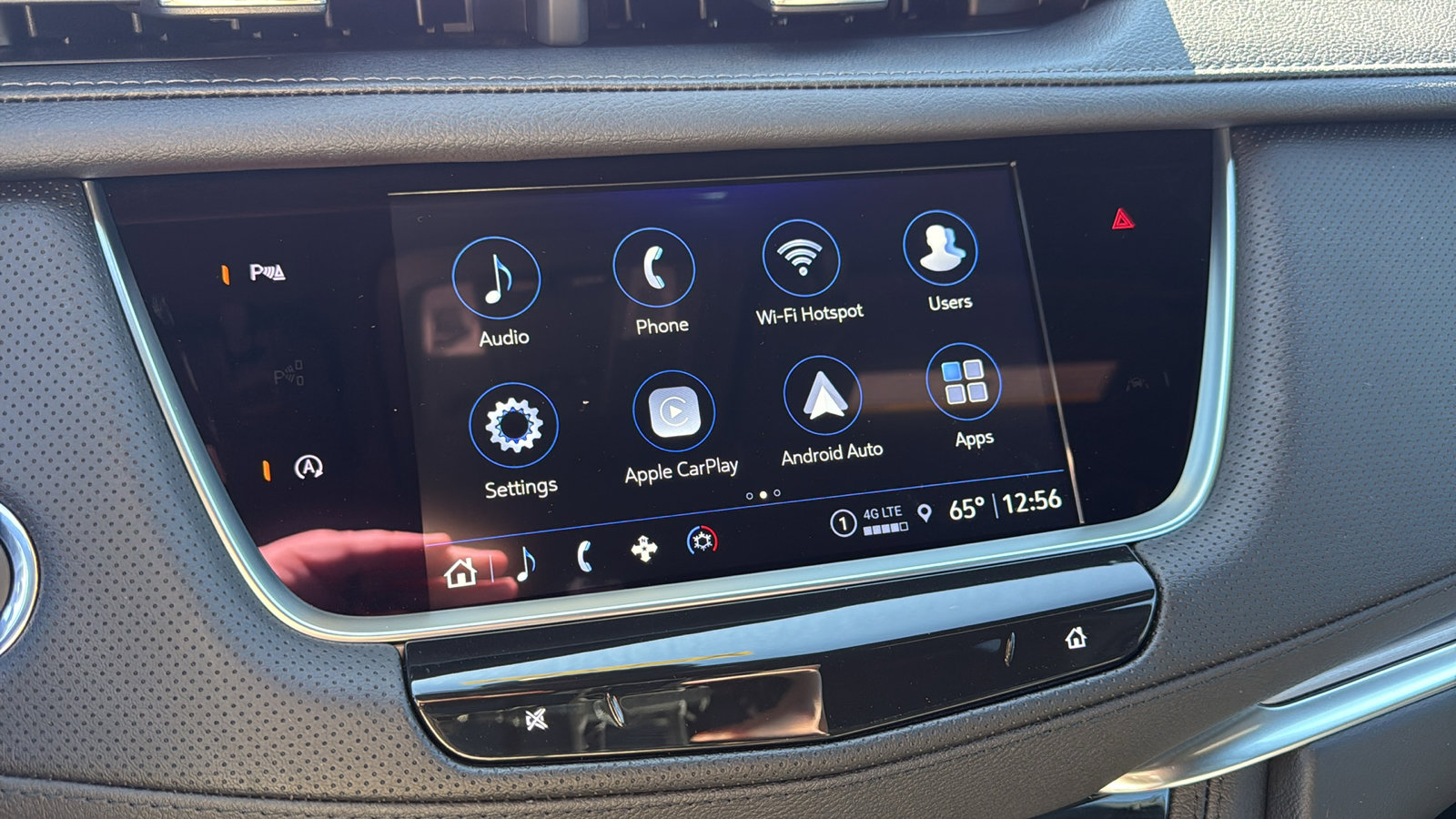 New 2025 Cadillac XT5 Luxury image 20