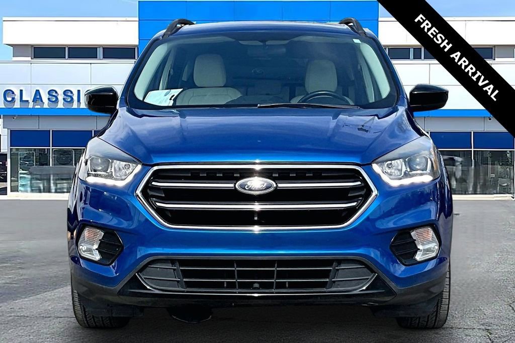 Used 2018 Ford Escape SEL w/ SEL Sport Appearance Package image 2
