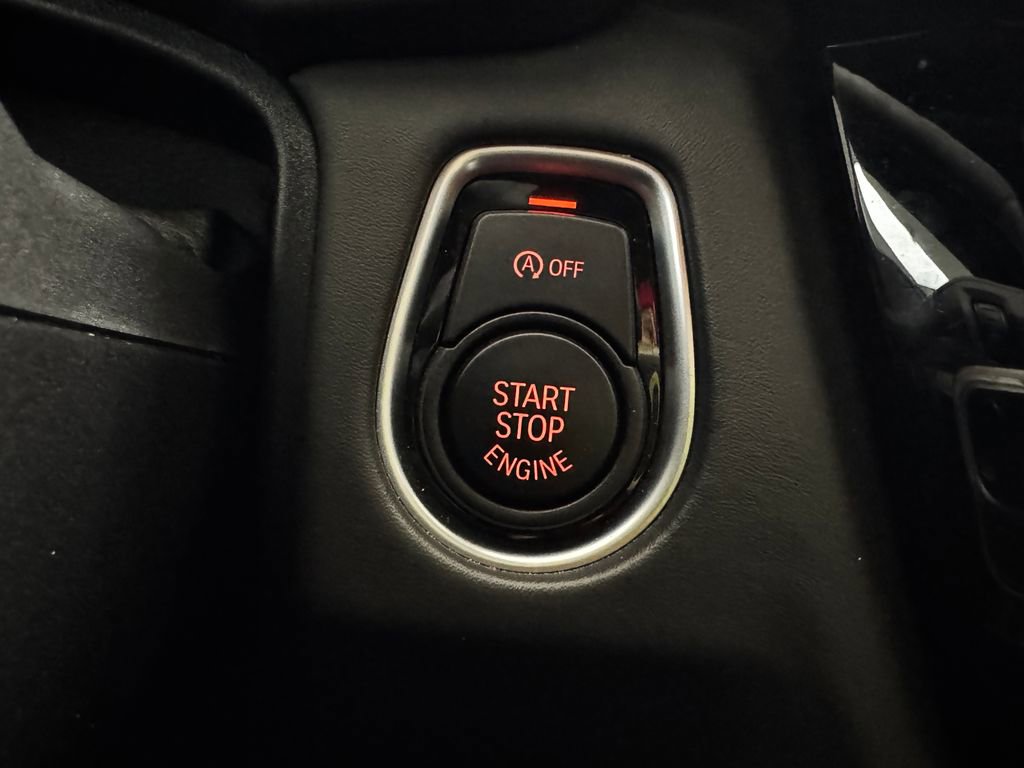 Used 2020 BMW M4 CS w/ Executive Package image 26