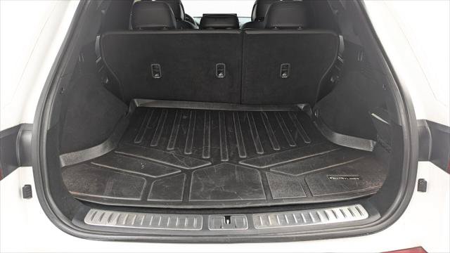 Used 2022 Genesis GV70 3.5T Sport w/ Sport Prestige Package AWD/4WD image 18