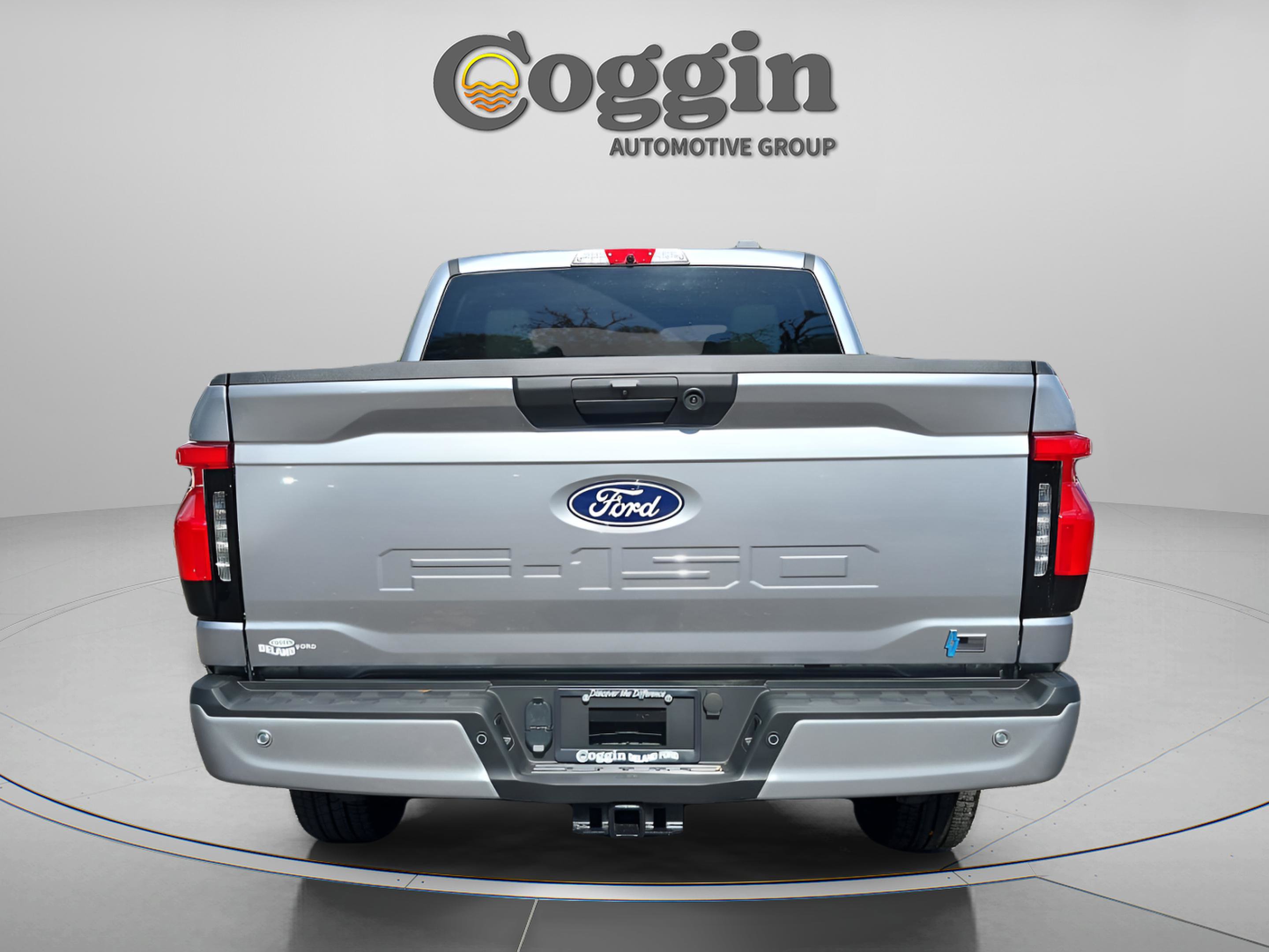 New 2025 Ford F150 Lightning XLT image 4