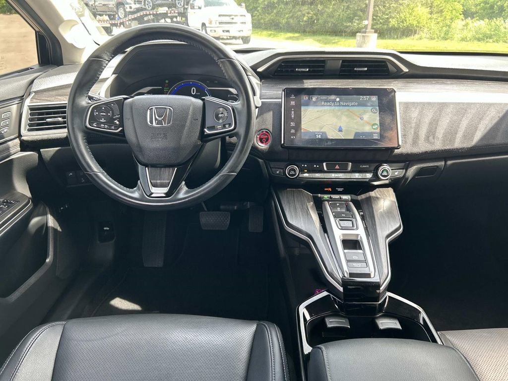 Used 2018 Honda Clarity Touring image 16