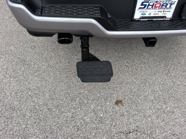 New 2026 RAM 1500 Laramie w/ Night Edition AWD/4WD image 44