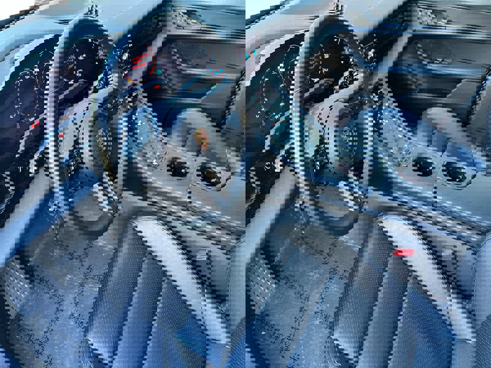 Used 2022 Porsche Taycan image 4