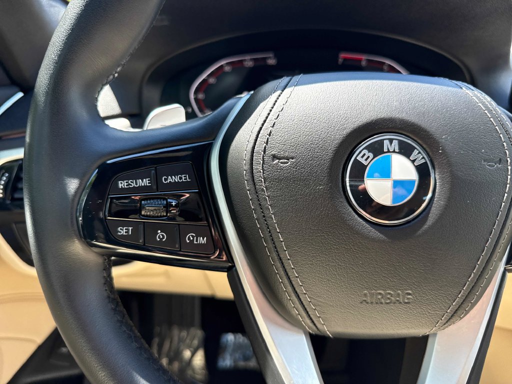 Used 2023 BMW 530i w/ Convenience Package RWD image 18
