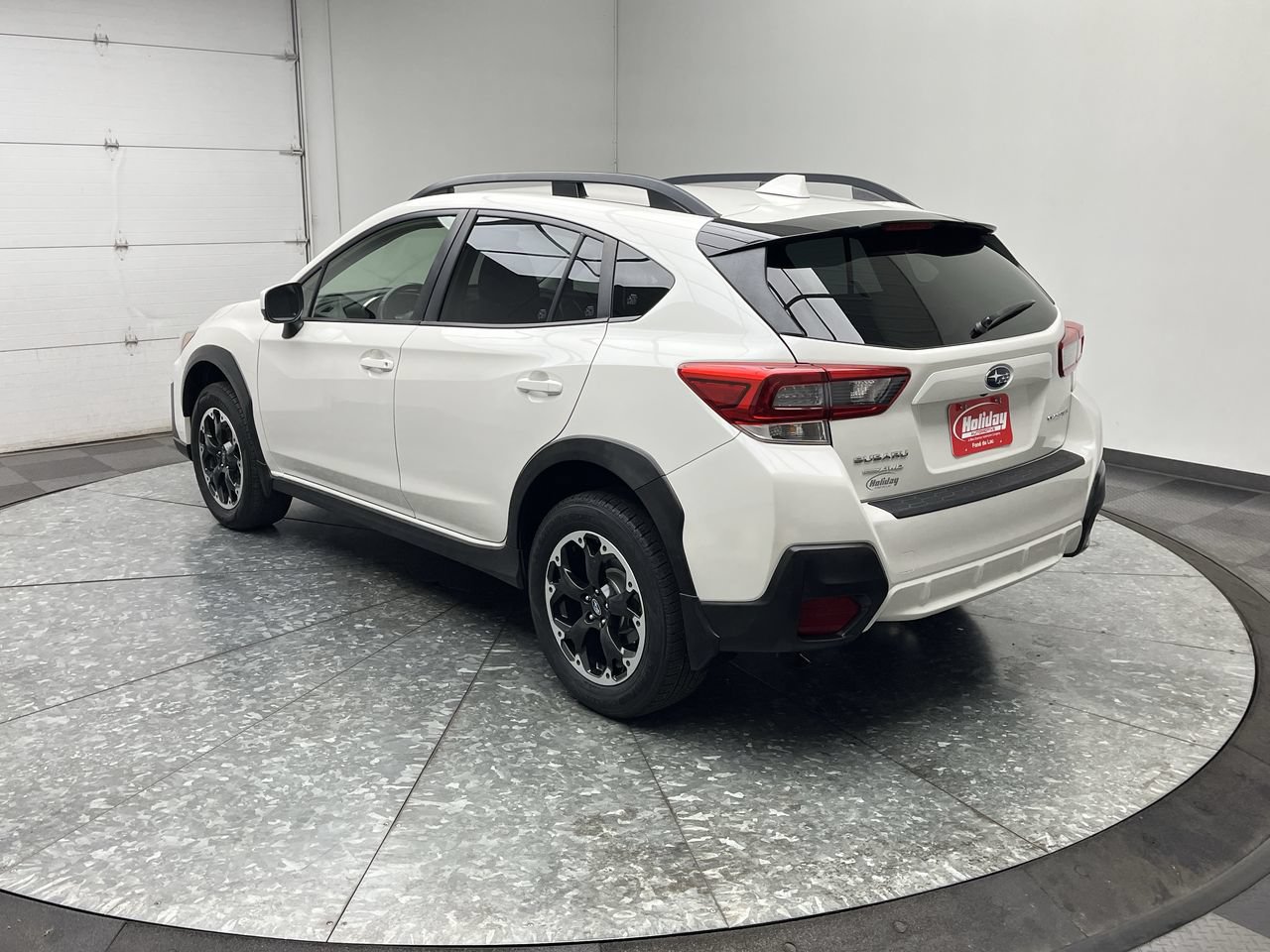 Used 2021 Subaru Crosstrek 2.0i Premium w/ Popular Package #2 AWD/4WD image 2