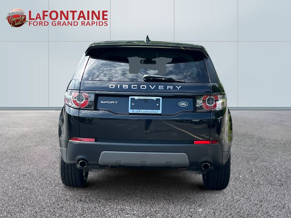 Used 2017 Land Rover Discovery Sport SE AWD/4WD image 6