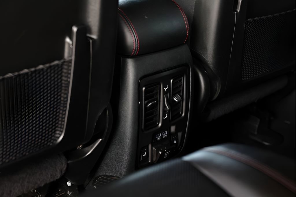 Used 2023 Dodge Durango GT image 42