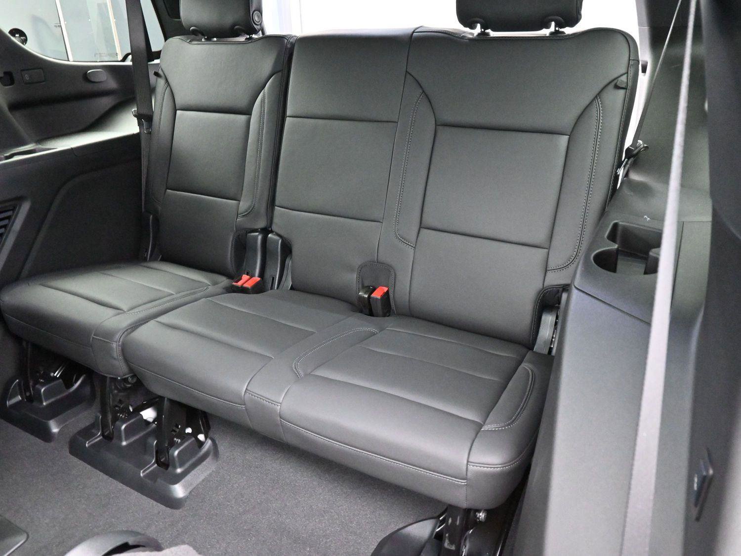 Used 2025 Chevrolet Tahoe Z71 w/ Z71 Off-Road Package image 35