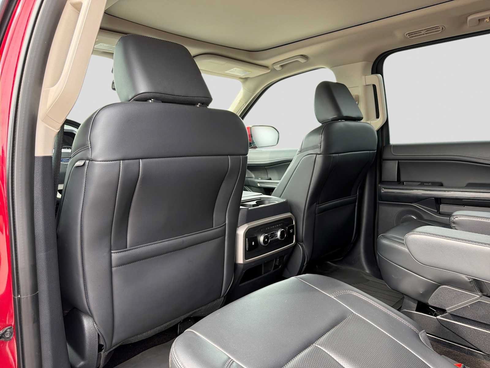 Used 2022 Ford Expedition Max XLT AWD/4WD image 17