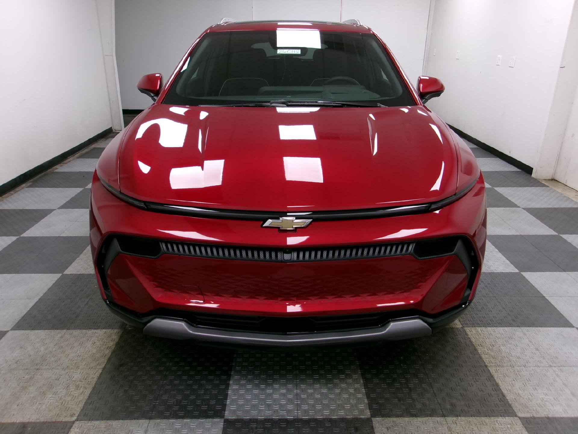 New 2026 Chevrolet Equinox EV LT image 17