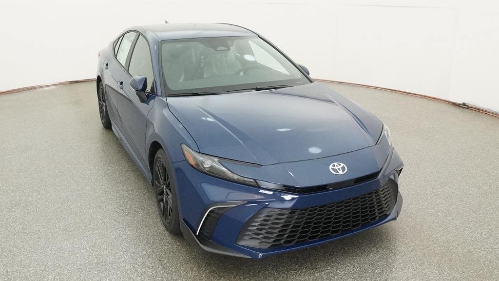 New 2026 Toyota Camry SE FWD image 8
