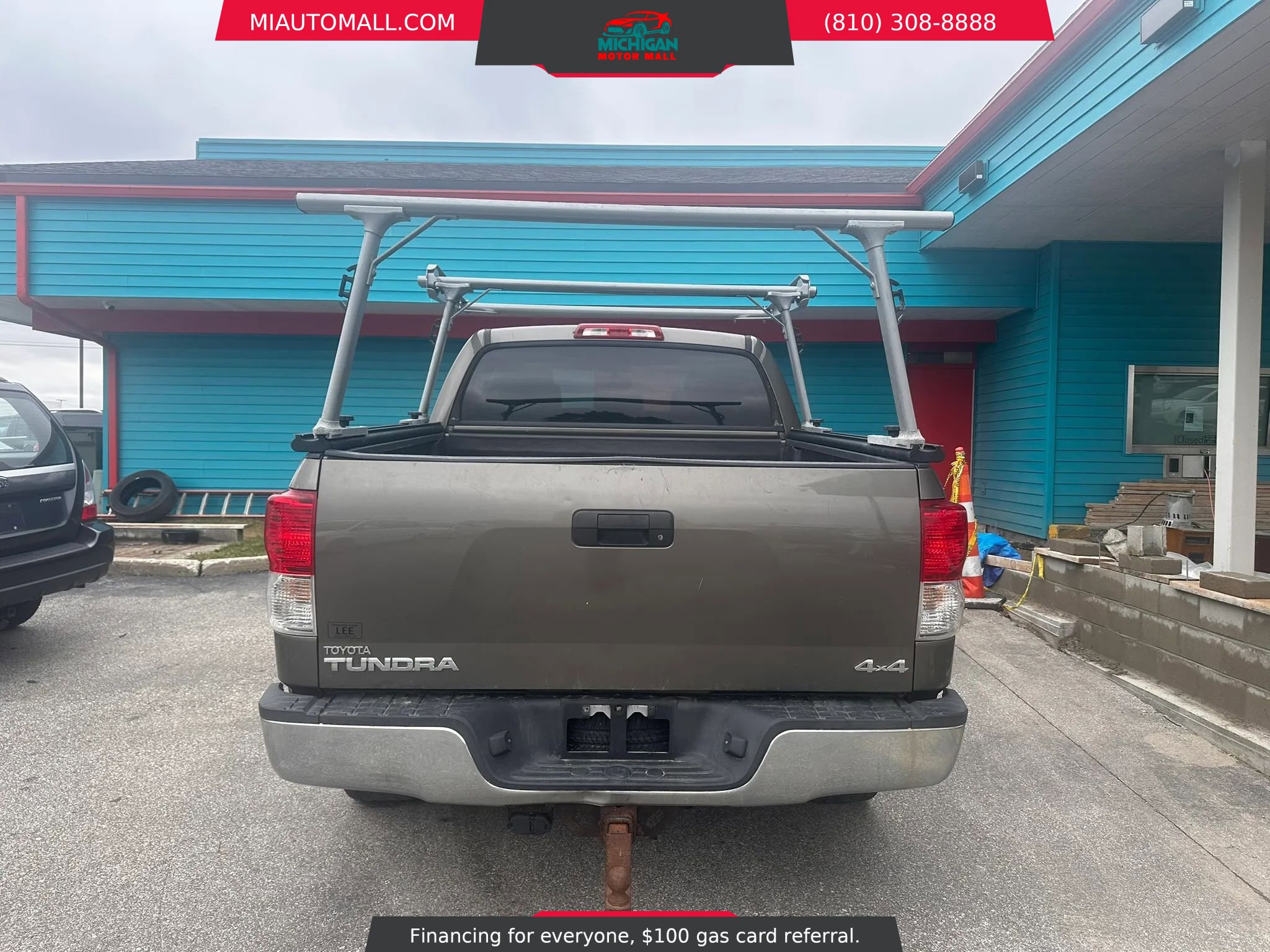 Used 2013 Toyota Tundra 4x4 CrewMax w/ Tow Pkg image 6