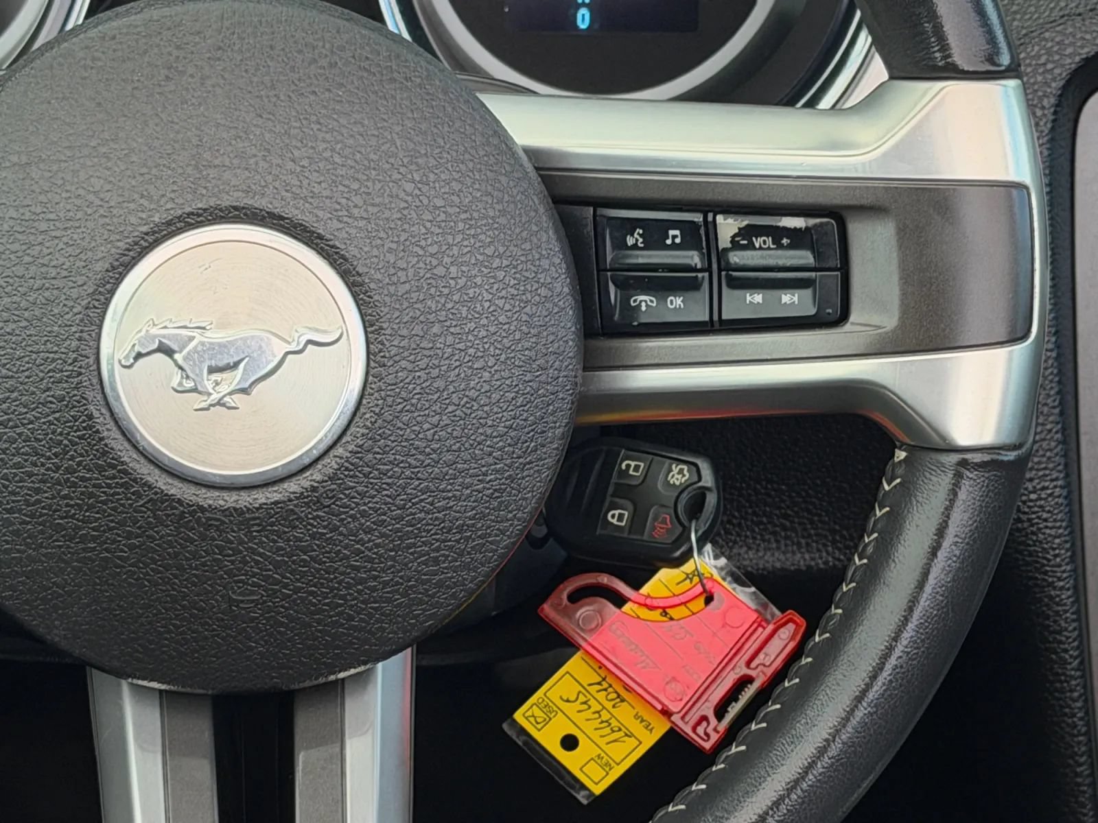 Used 2011 Ford Mustang Premium w/ 202A Rapid Spec Order Code RWD image 34
