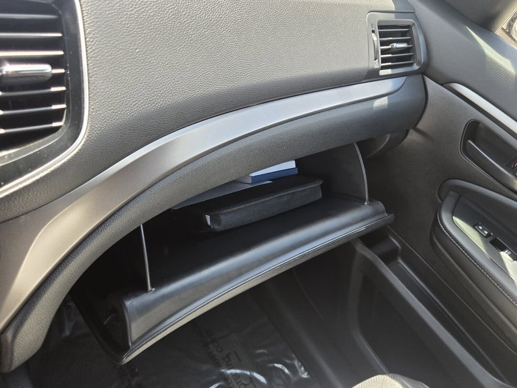 Certified 2023 Honda Passport EX-L image 22