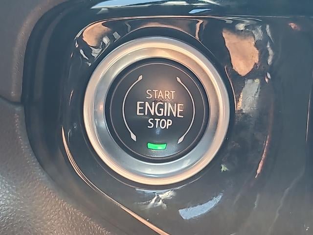 Used 2022 Chevrolet Silverado 1500 ZR2 w/ Technology Package AWD/4WD image 16