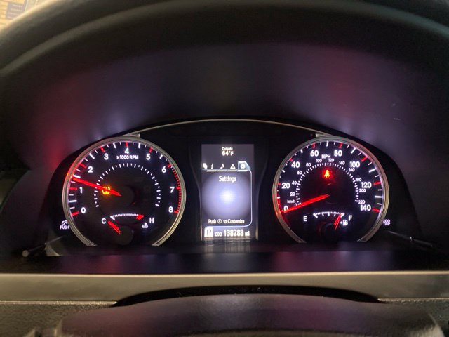 Used 2016 Toyota Camry XSE FWD image 19