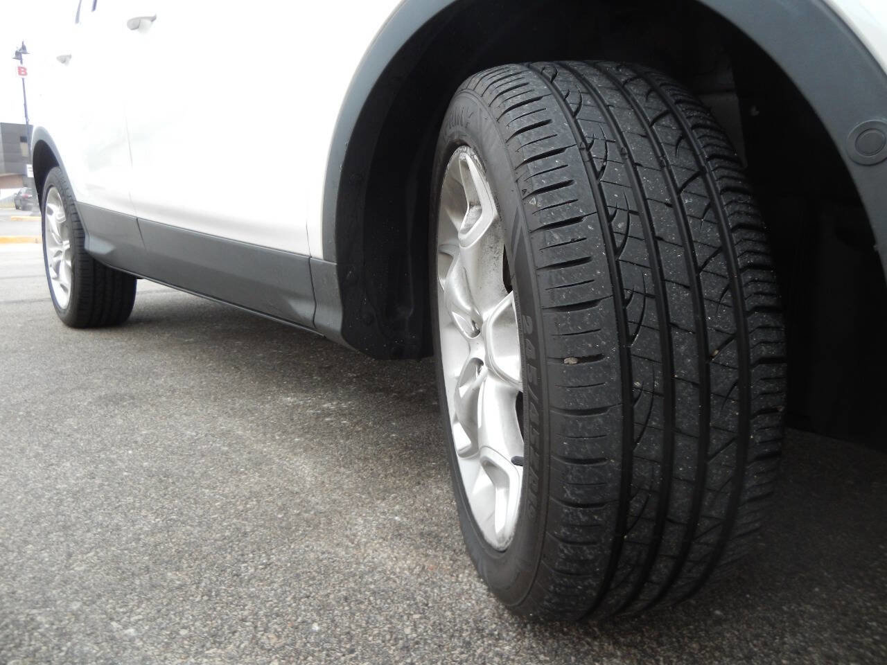 Used 2013 Ford Escape Titanium w/ Parking Technology Pkg image 20