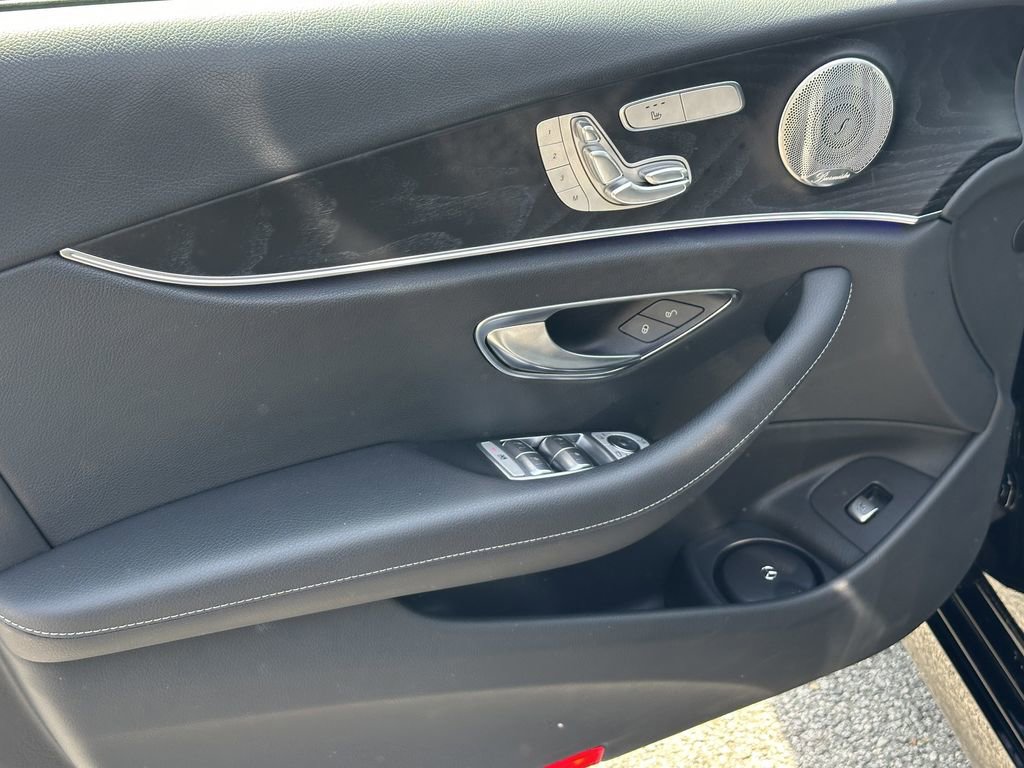 Certified 2022 Mercedes-Benz E 350 4MATIC Sedan image 11