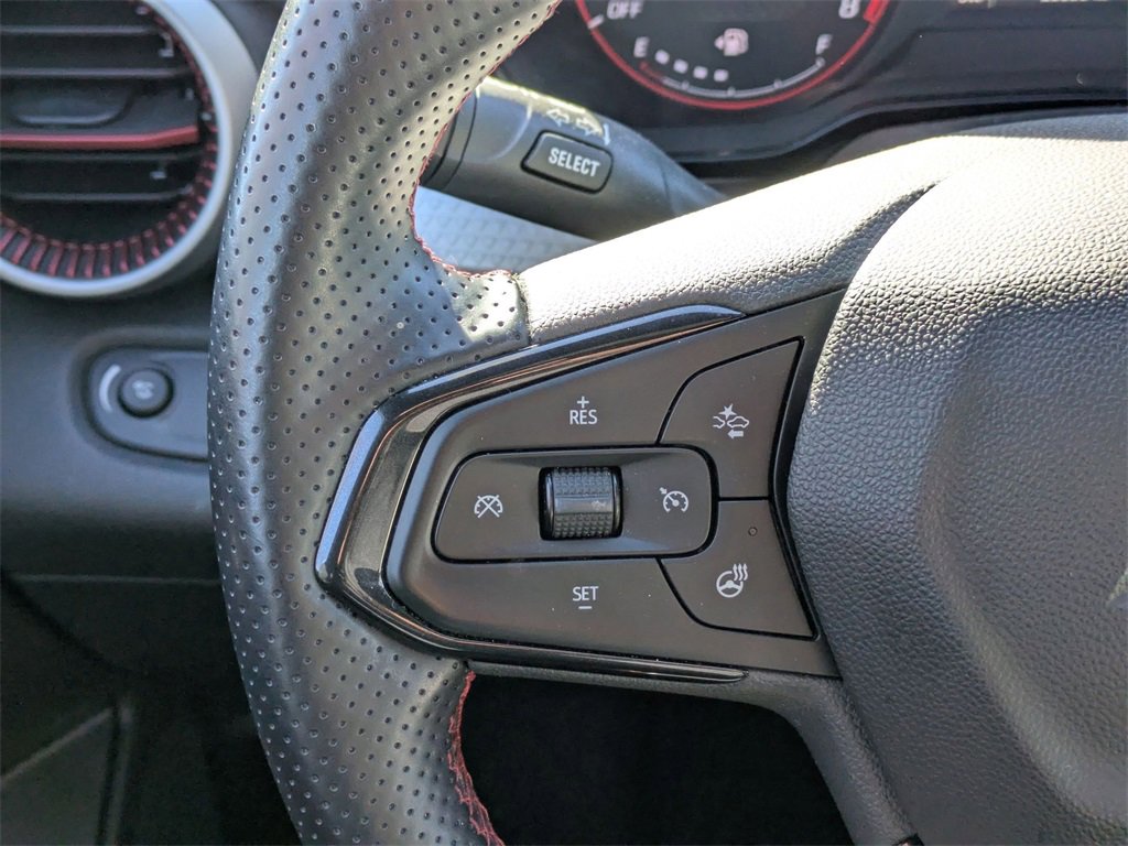 Used 2024 Chevrolet Trax RS image 30