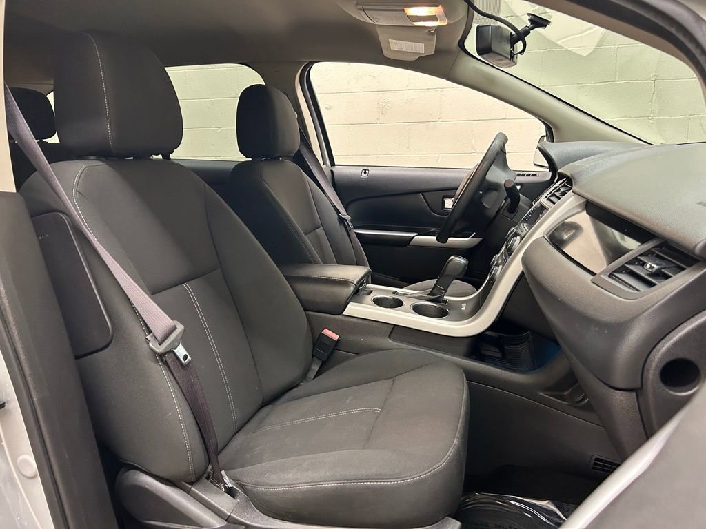Used 2013 Ford Edge SE AWD/4WD image 10